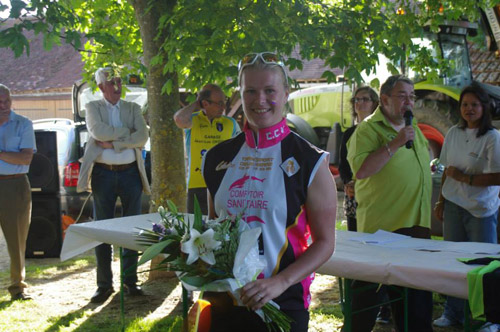 Céline remporte une étape, bravo à elle !