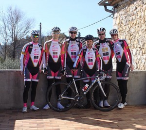 L'équipe du CC Verlinghem en Ardèche