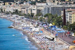 Le village départ vu des hauteurs de Nice...