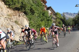 Dans la descente de Pra Loup sur la Haute Route...