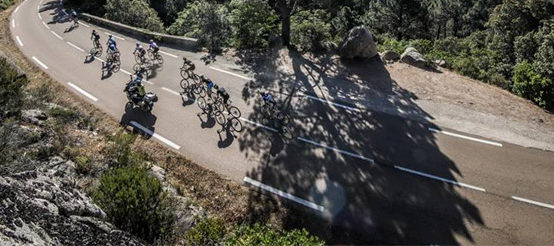 Explore Corsica permet de rouler dans des paysages somptueux